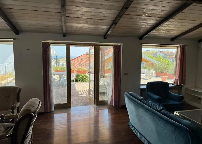 Attico Zamagna شقة *