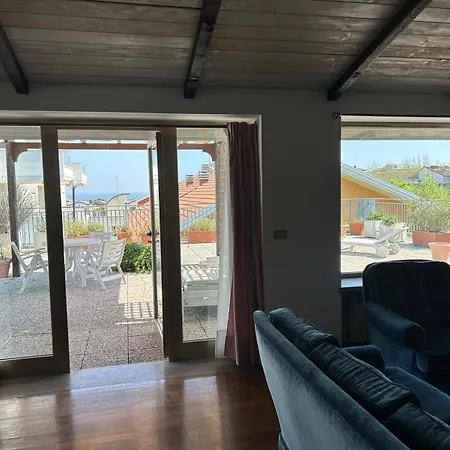 Attico Zamagna Apartment *