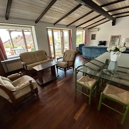 Attico Zamagna Apartment