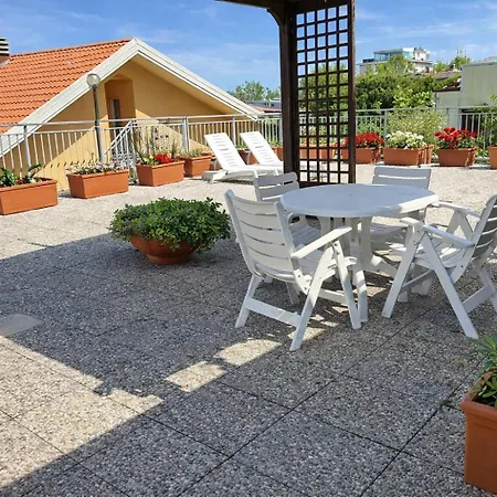 Attico Zamagna Apartment