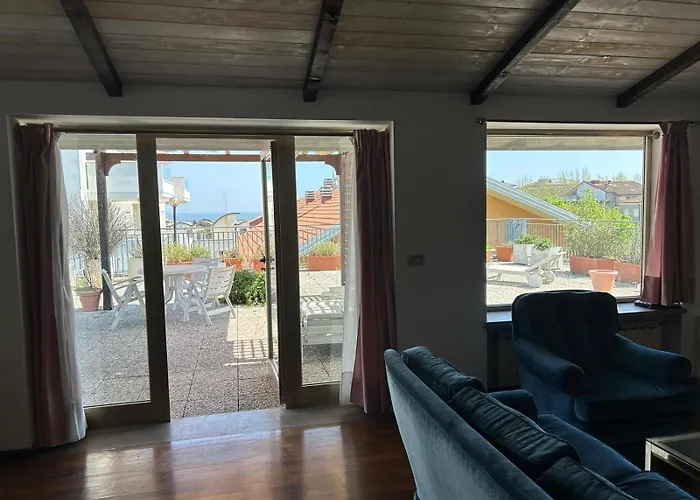 Attico Zamagna Appartamento *