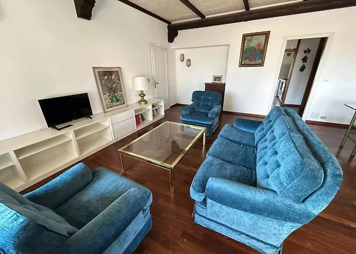 Attico Zamagna Apartment *