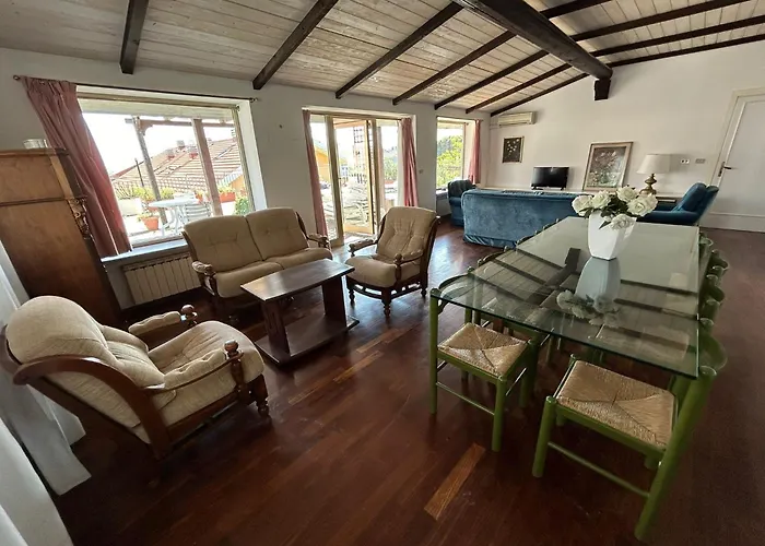 Attico Zamagna Apartment