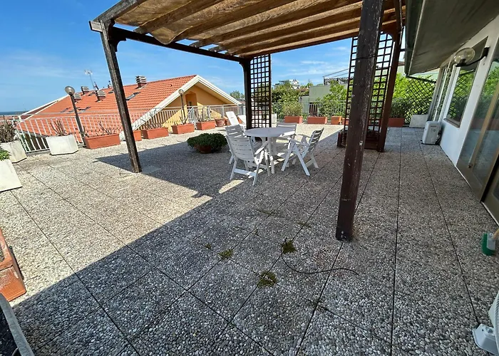 Apartment Attico Zamagna