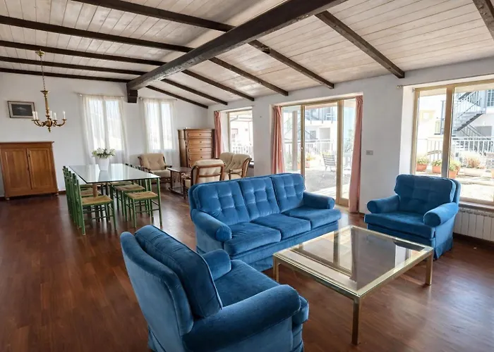 Apartment Attico Zamagna *